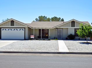 11603 Maple Valley Rd, Victorville, CA 92392