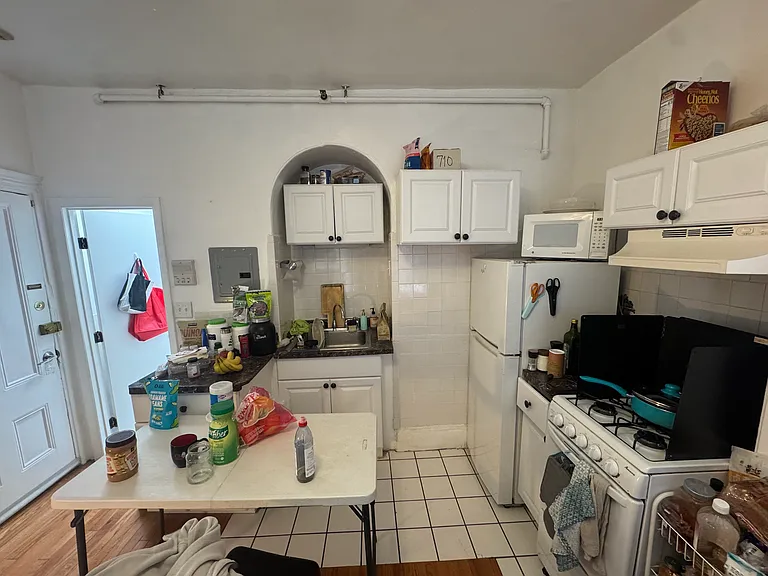 109 Dartmouth St #7 — Photo 6