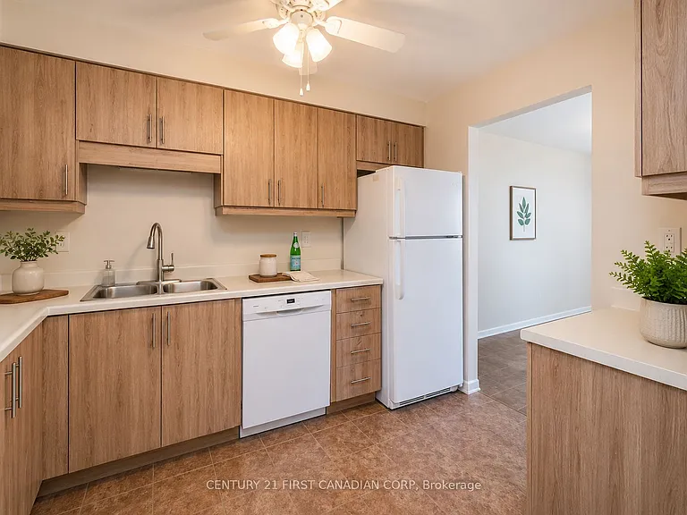 363 Colborne St #1901 — Photo 6