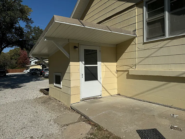 805 Whildin St #A — Photo 5