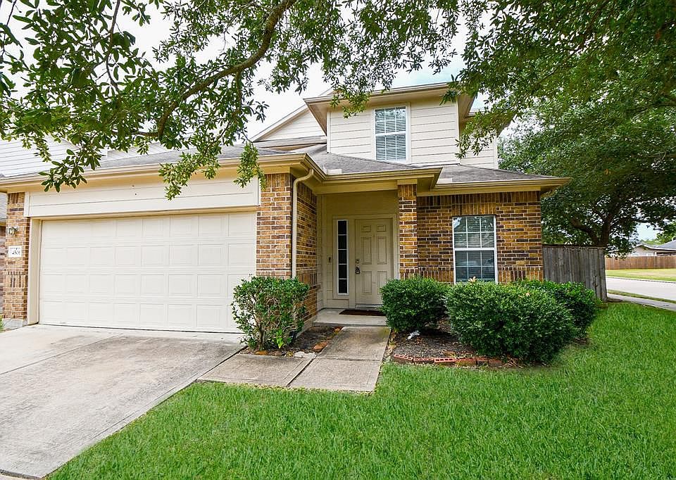 1st image of 4506 Hall Croft Chase Ln