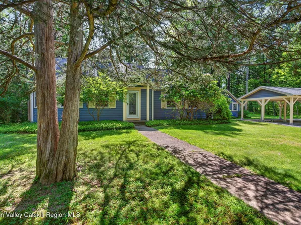 18 Playhouse Lane, Woodstock, NY 12498