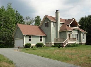 18 Whippletree Ln, Amherst, MA 01002