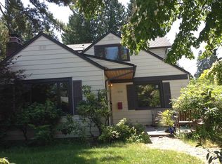 3835 NE 86th St, Seattle, WA 98115