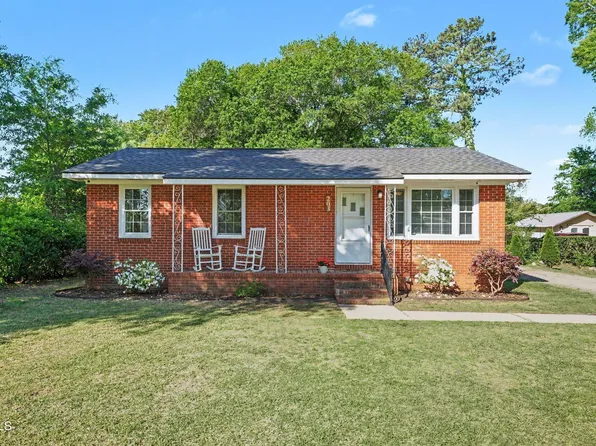 203 W Fayetteville Street, Micro, NC 27555