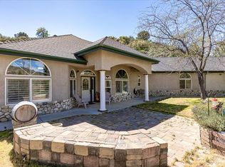 26050 Cumberland Rd, Tehachapi, CA 93561
