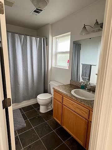 2nd image of 2840 Clover Way #B