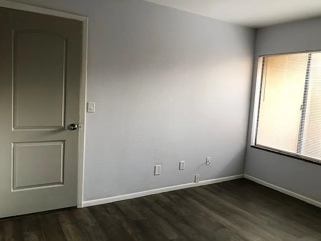 1432 W Emerald Ave — Photo 26