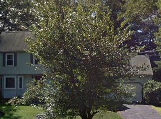 8 Mary Anne Dr, Franklin, MA 02038