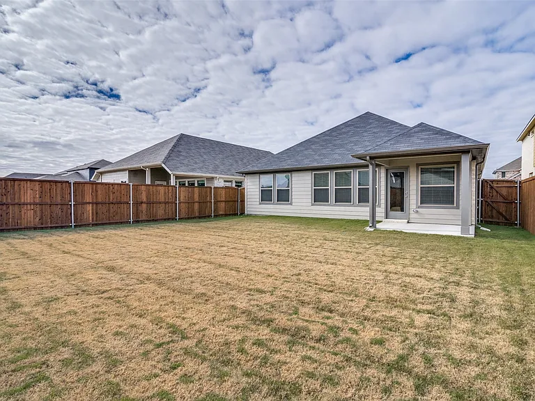 6127 Tawakoni Ln — Photo 12