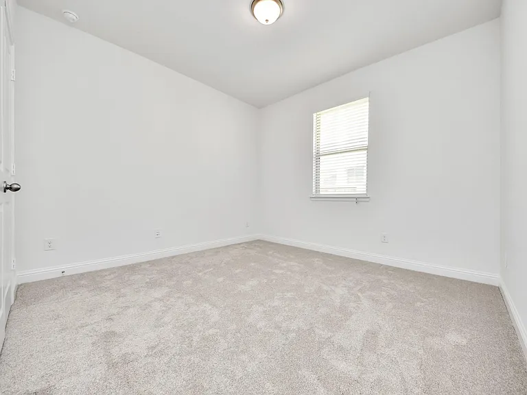 4030 Colony Ln — Photo 12
