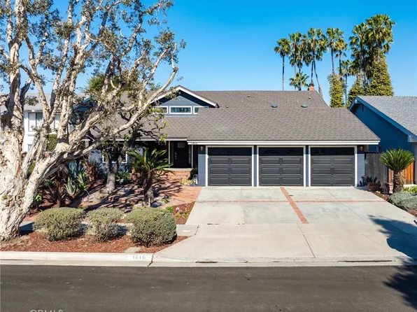1810 Tanager Dr, Costa Mesa, CA 92626