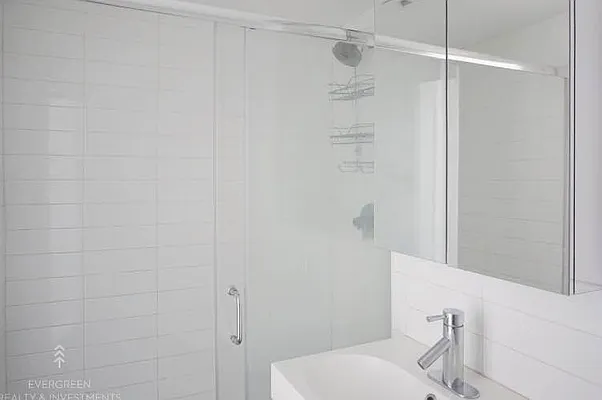 Rented by Evergreen Realty & Investments | media 31