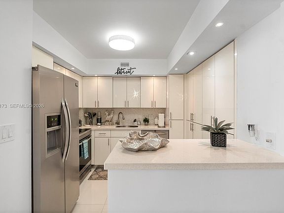 5th image of 1950 S Ocean Dr APT 12H