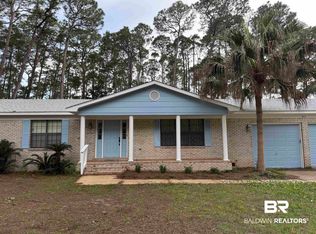 411 Admiral Semmes Ave, Dauphin Island, AL 36528
