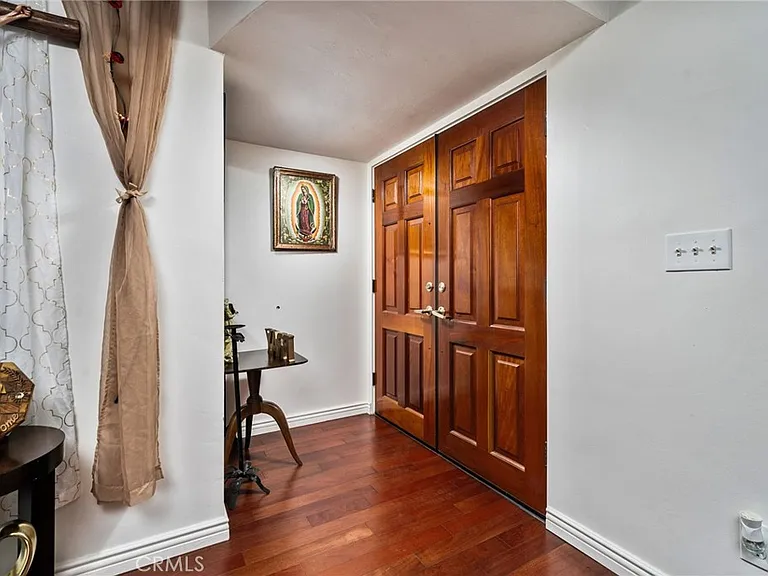 5035 Carlingford Ave — Photo 6