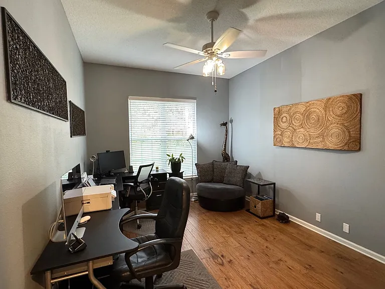 4911 Toproyal Ln — Photo 22