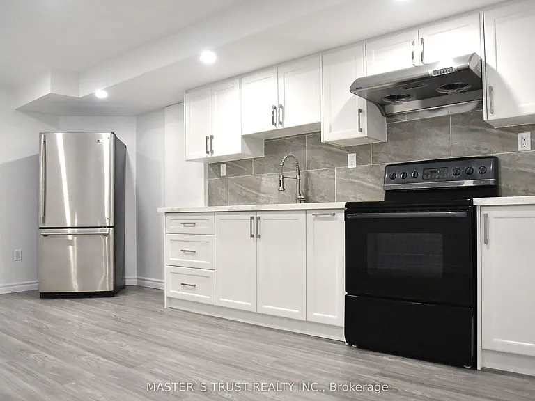 73 Bernbridge Rd — Photo 5