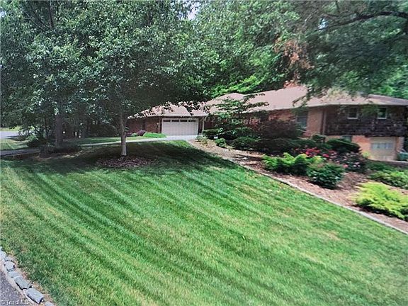 4th image of 5 Windsor Cir