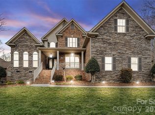 4232 Hoffmeister Dr, Waxhaw, NC 28173