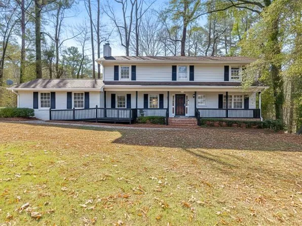 1010 Allgood Rd, Stone Mountain, GA 30083