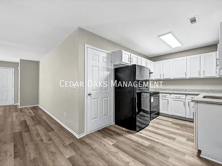 4346 W Thrasher Dr — Photo 4