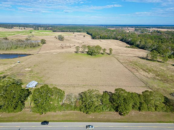2nd image of 2578 Highway 26 W