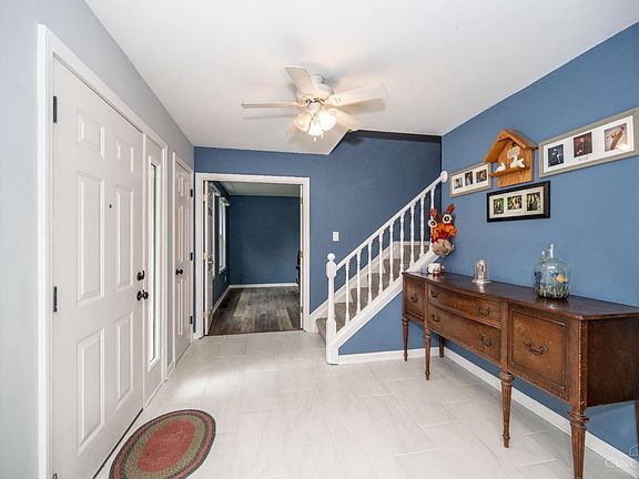 2nd image of 6240 Shagbark Dr