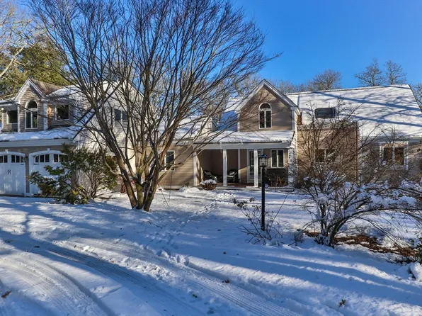 244 Santuit Rd, Barnstable, MA 02630