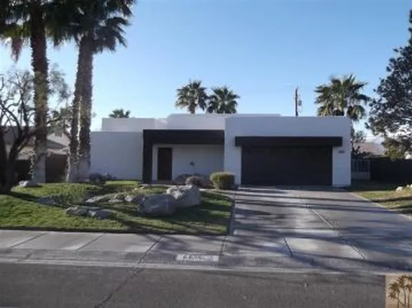 68115 Vista Chino Rd, Cathedral City, CA 92234
