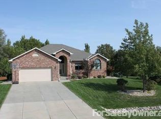 21108 Ridgewood Rd, Elkhorn, NE 68022
