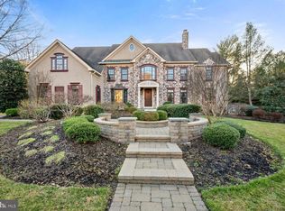 736 Jamie Dr, Moorestown, NJ 08057