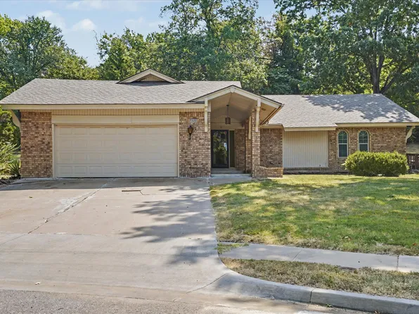 5846 E 63rd St, Tulsa, OK 74136