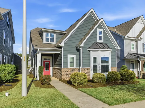509 Old Ride Dr, Holly Springs, NC 27540