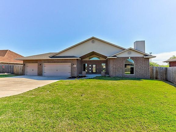 3rd image of 405 Stoneridge Dr
