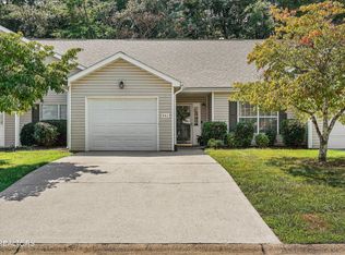 941 Ashley Michelle Ct, Knoxville, TN 37934