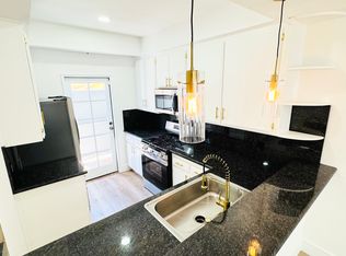 1026 N Croft Ave #102, West Hollywood, CA 90069
