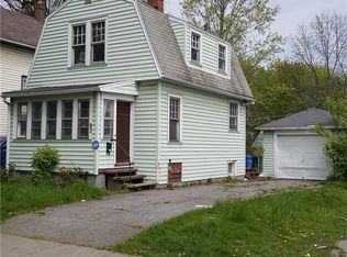82 Alberta St, Rochester, NY 14619