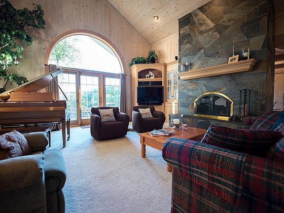 Formal living room