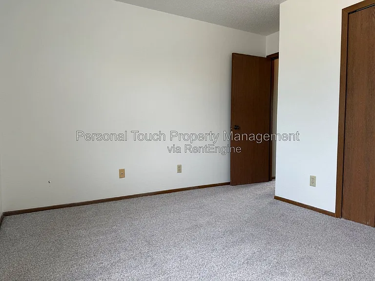 905 19th St SW #5 — Photo 16