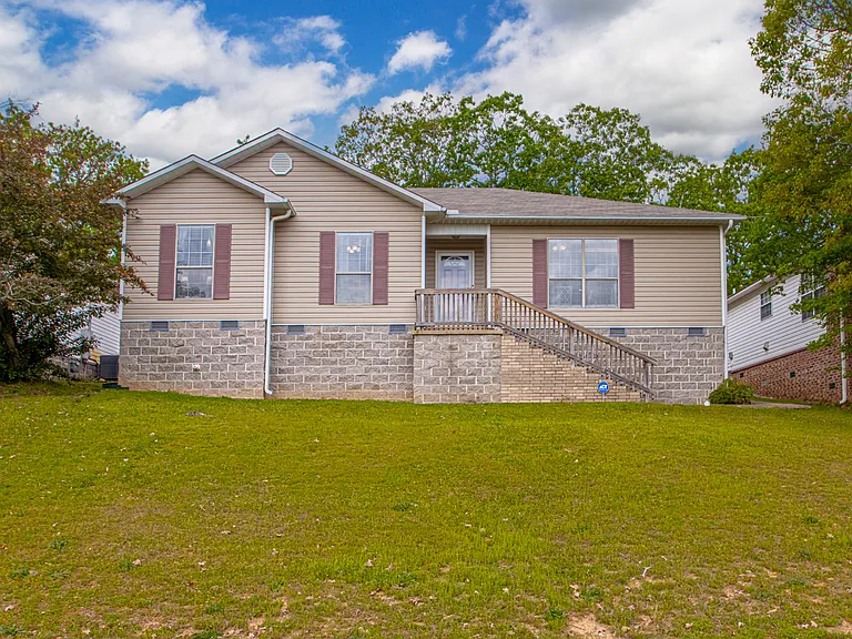 135 Willow Grove Rd — Photo 29
