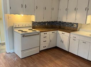 705 Forest Dr, Hagerstown, MD 21740