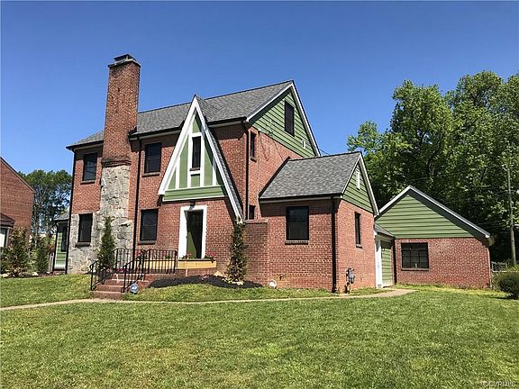 4th image of 1302 Dubois Ave