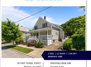 30 First School St, Bristol, RI 02809