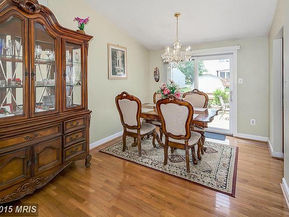 5th image of 5 Warrior Brook Ct