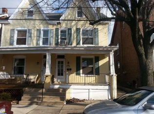 19 W 2nd St, Lansdale, PA 19446