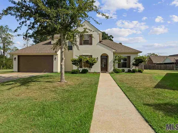 7398 Marshal Bond Dr, Zachary, LA 70791