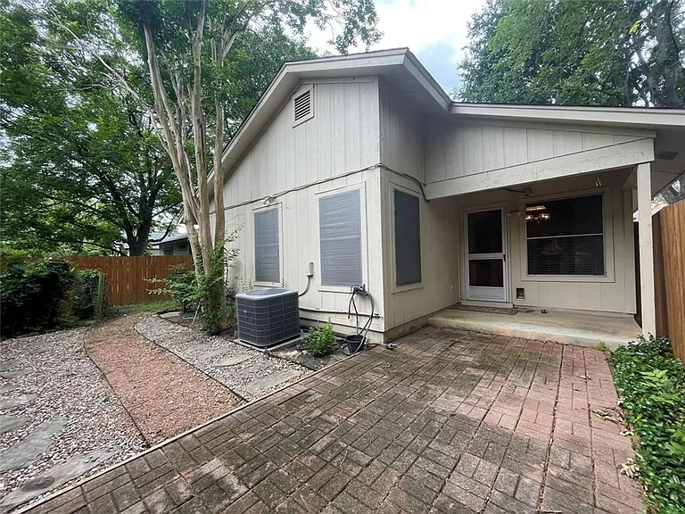 12607 Olympiad Dr — Photo 29