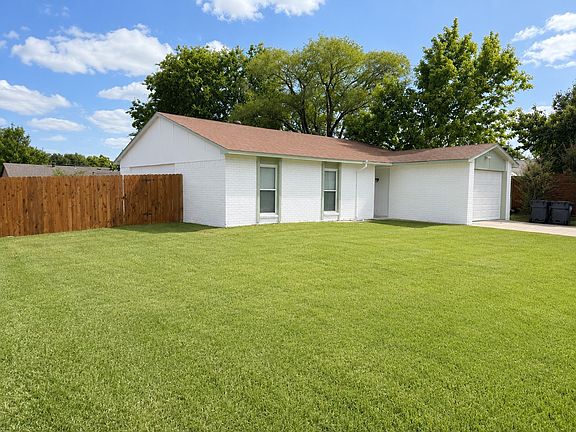 2nd image of 542 Hanover Dr