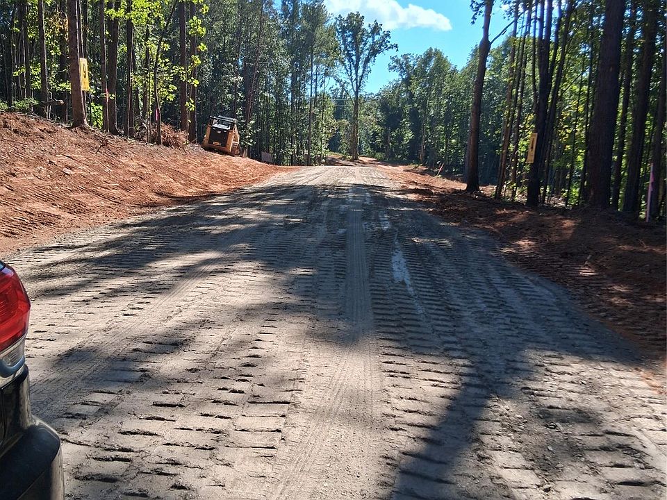 1st image of 15 Vein Mountain Rd #1